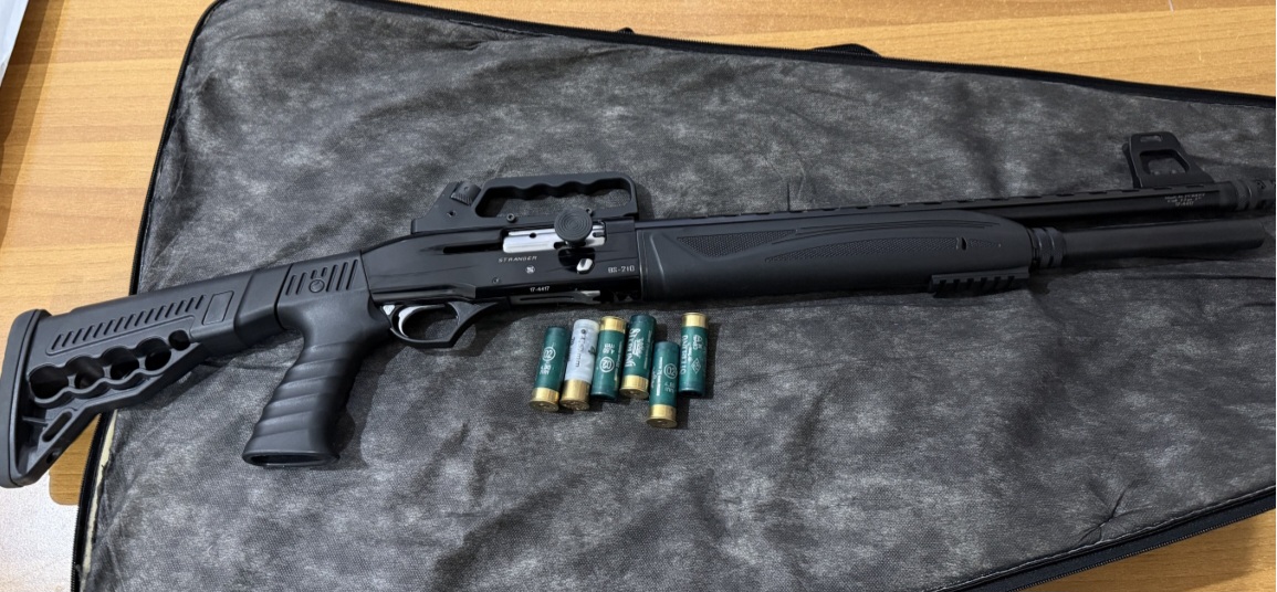 Ferizaj, konfiskohen dy armë pas një rasti sulmi, një tjetër i dyshuar në kërkim për kanosje