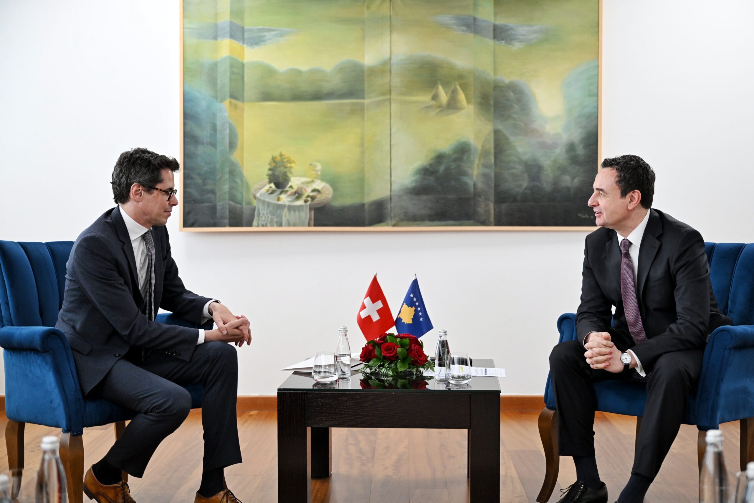 Kurti në takim me ambasadorin Sprecher: Zvicra është një nga partnerët më të çmuar të Kosovës