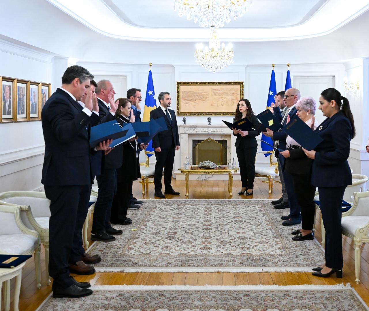 Betohen nëntë anëtarë të rinj të KQZ-së