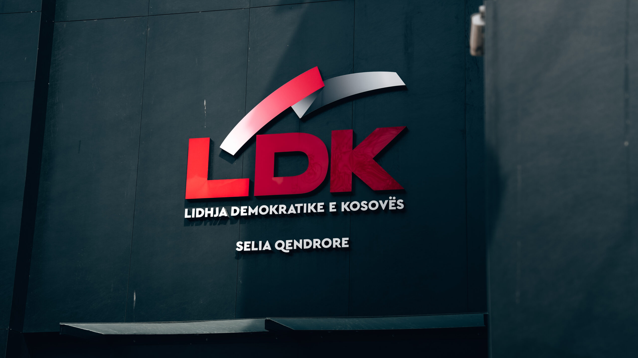 Abdixhiku emëron e Kryesinë e re të LDK-së