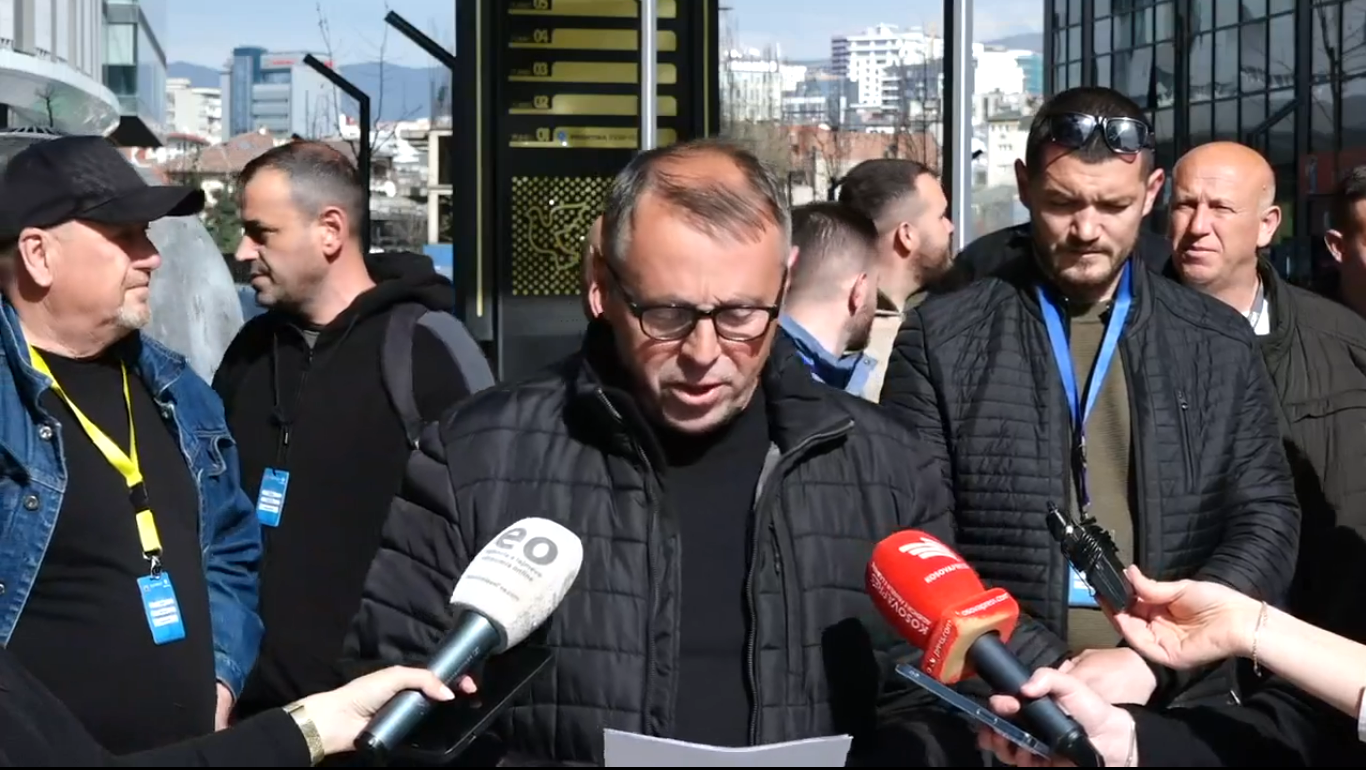 Protesta e tretë radhazi, punëtorët e “Prishtina Parking” kërkojnë rritje të pagave