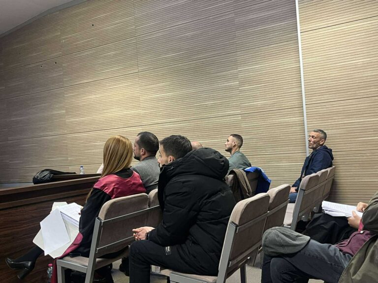 U dënuan nga Gjykata e shkallë së parë, reagojnë Manxhuka e Azemi