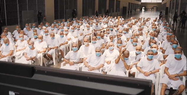 nis-gjykimi-masiv-ndaj-486-lidereve-te-dyshuar-te-bandave-ms-13-ne-el-salvador