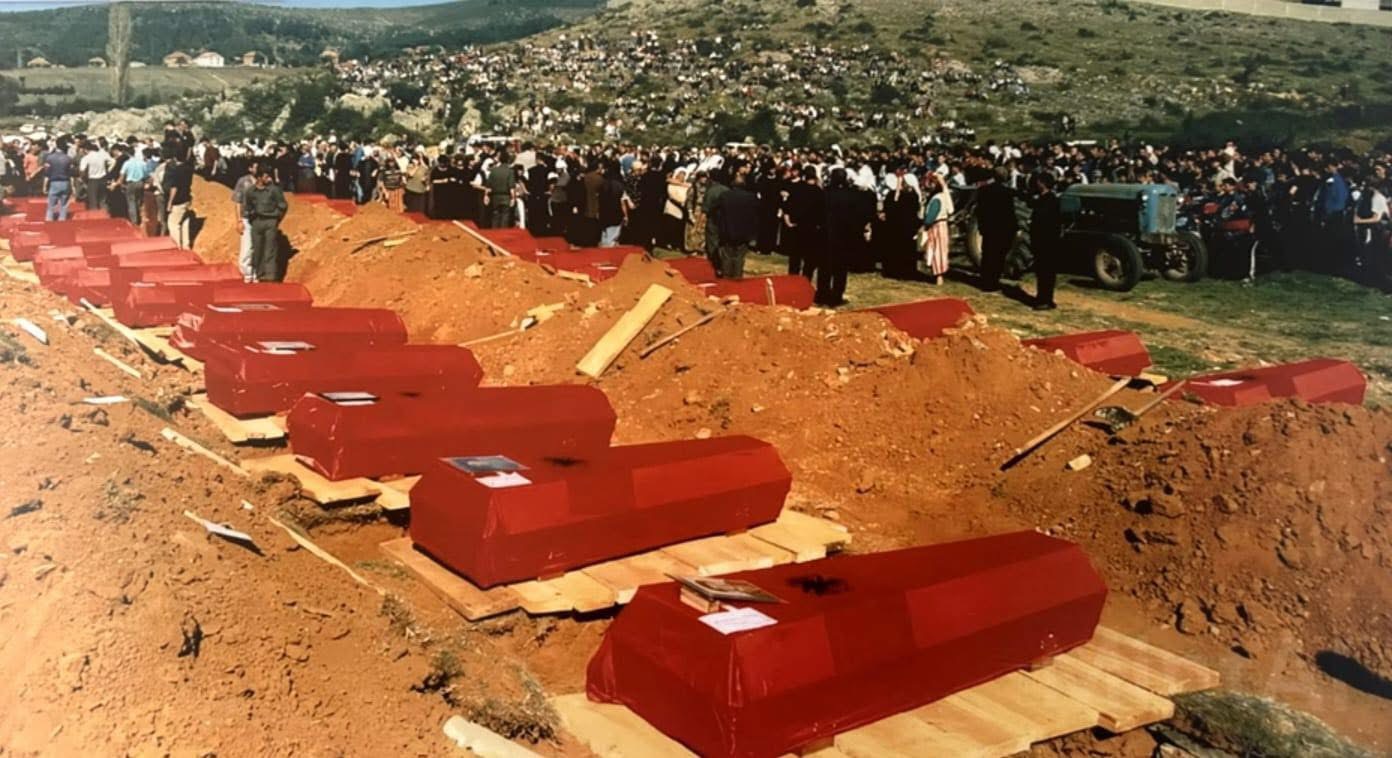 Kurti përkujton masakrën në Lubizhdë e Hasit