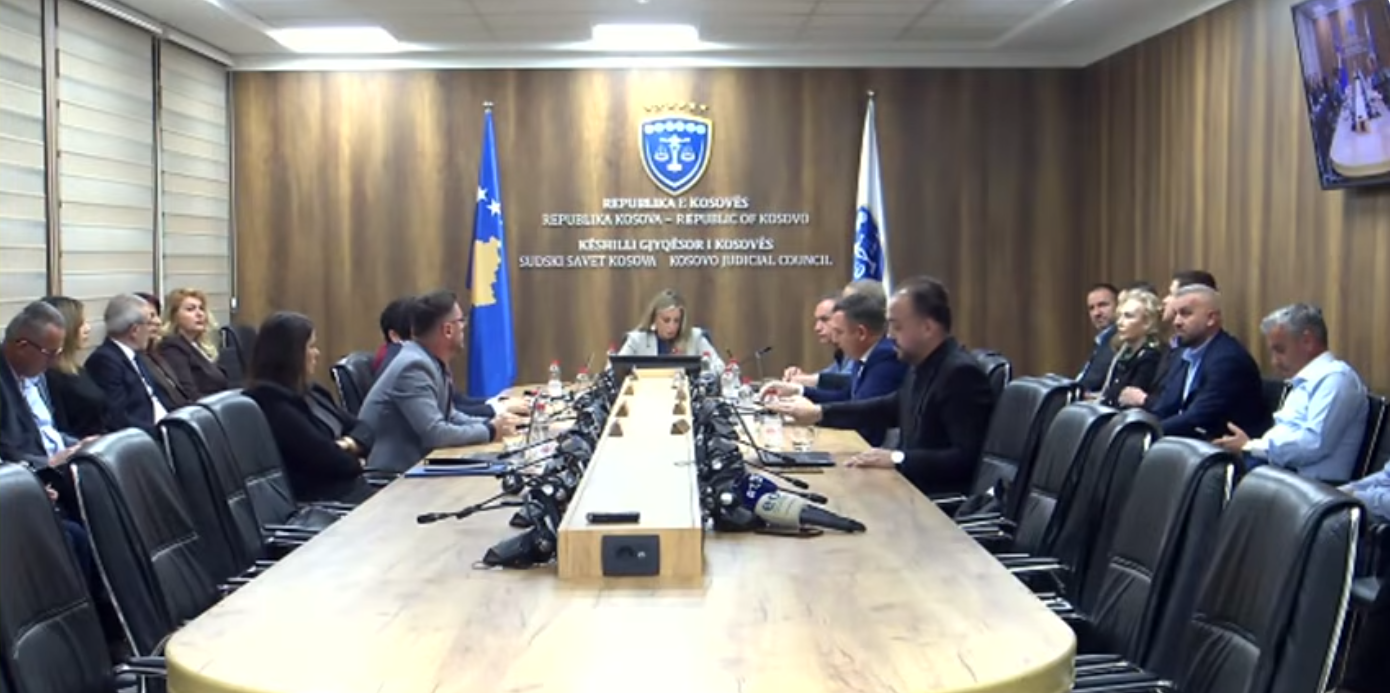 KGjK pa kuorum, nuk mbahet mbledhja ku pritej zgjedhja e kryesuesit