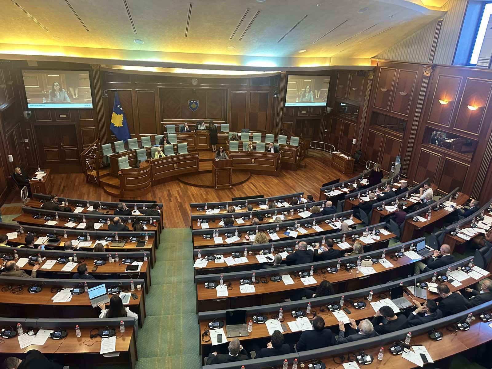 LDK, PDK e AAK refuzojnë të marrin pjesë në seancën për diskutim për zgjedhjen e presidentit