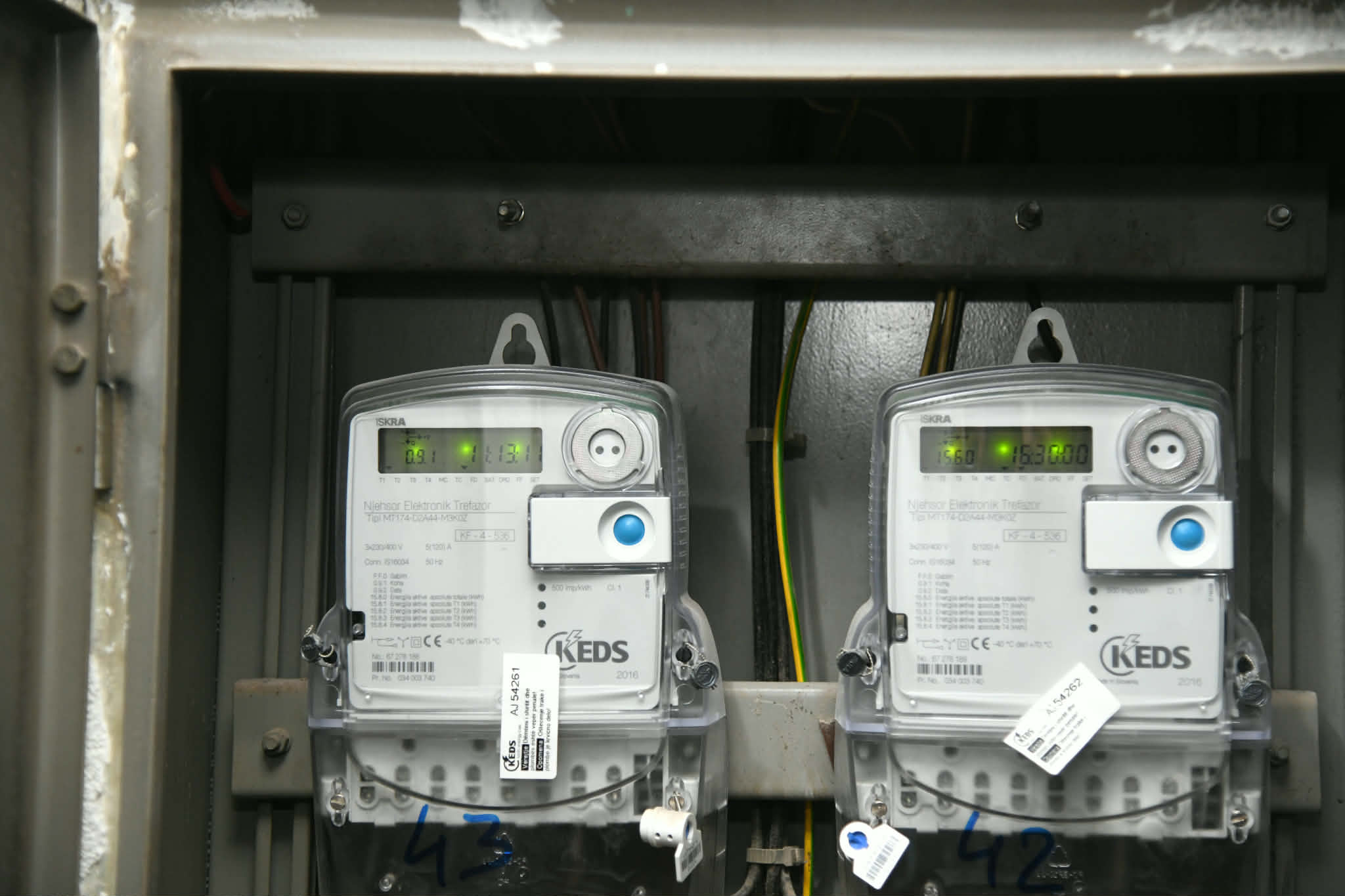 Dyshime për manipulim me njehsorë të rrymës – Prokuroria autorizon Policinë të hetojë rastin