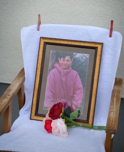 Mitrovicë, janë gjetur eshtrat e 9-vjeçarit Sinan Dauti, i rrëmbyer gjatë luftës nga forcat serbe