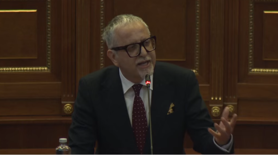 Kadrijaj dhe Vitia në diskutim për krevatet e Emergjencës në QKUK dhe spitalet private