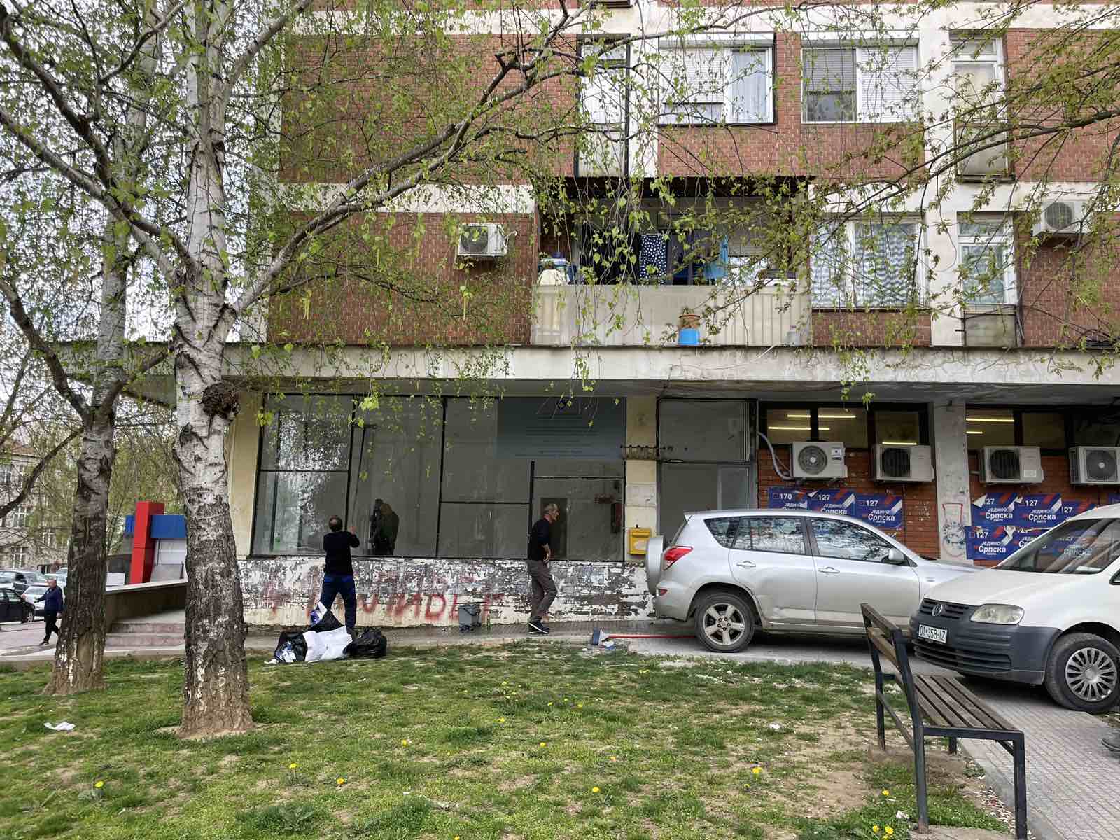 Mitrovicë e Veriut  Ministria e Bujqësisë hap zyrë në objektin ku vepronte ilegalisht një degë e Postës së Serbisë