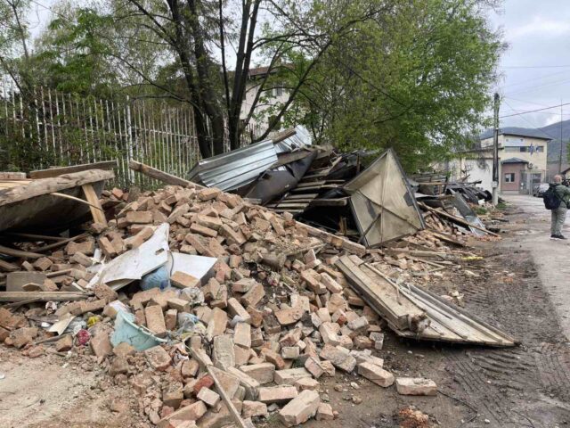 Trepça rikthen pronat e uzurpuara